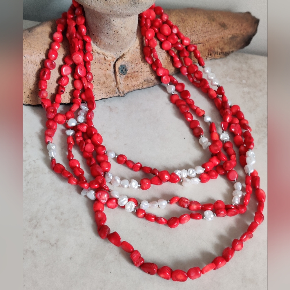 Genuine Corals, Pearls and Silver 925 Necklace by Lucas Lameth ( LUC)